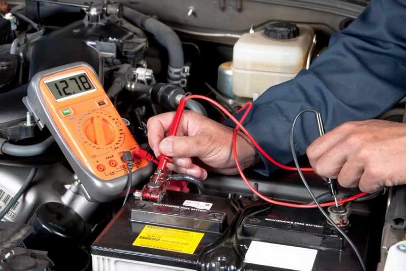 Comprobar estado batería automovil Comprobar estado batería automovil