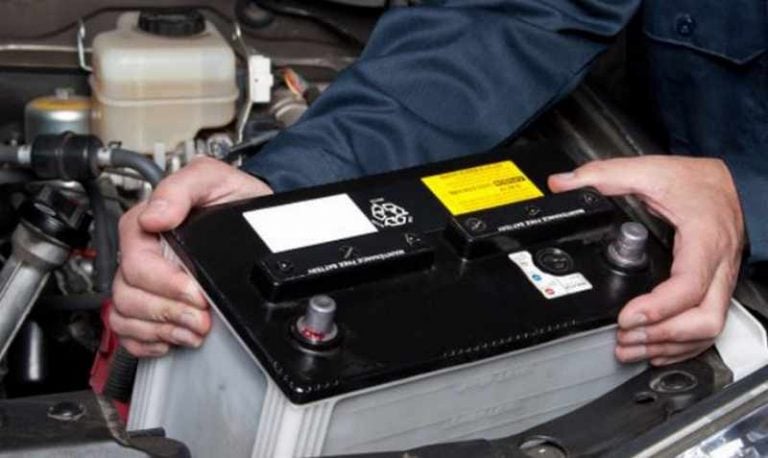 Cómo mantener la vida de la batería de tu automóvil Cómo mantener la vida de la batería de tu automóvil
