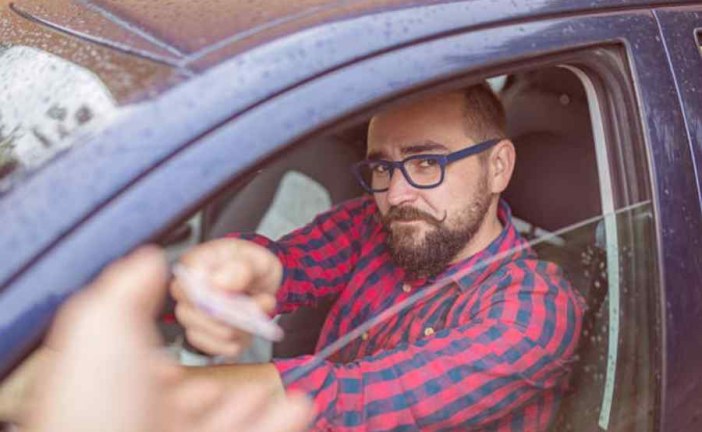 20 multas de tráfico que te harán pensar si seguir conduciendo