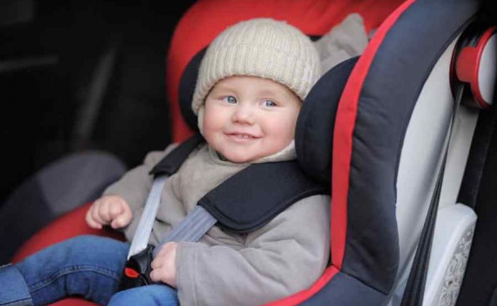 5 errores comunes al usar las sillas de retención infantiles en el coche