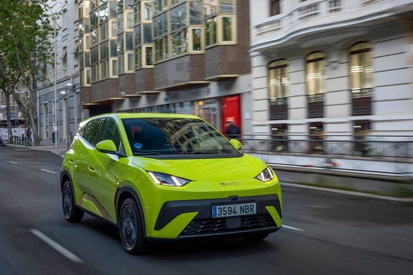 Coches eléctricos por menos de 15.000 euros: de la promesa a la realidad Coches eléctricos por menos de 15.000 euros - BYD_DOLPHIN_SURF